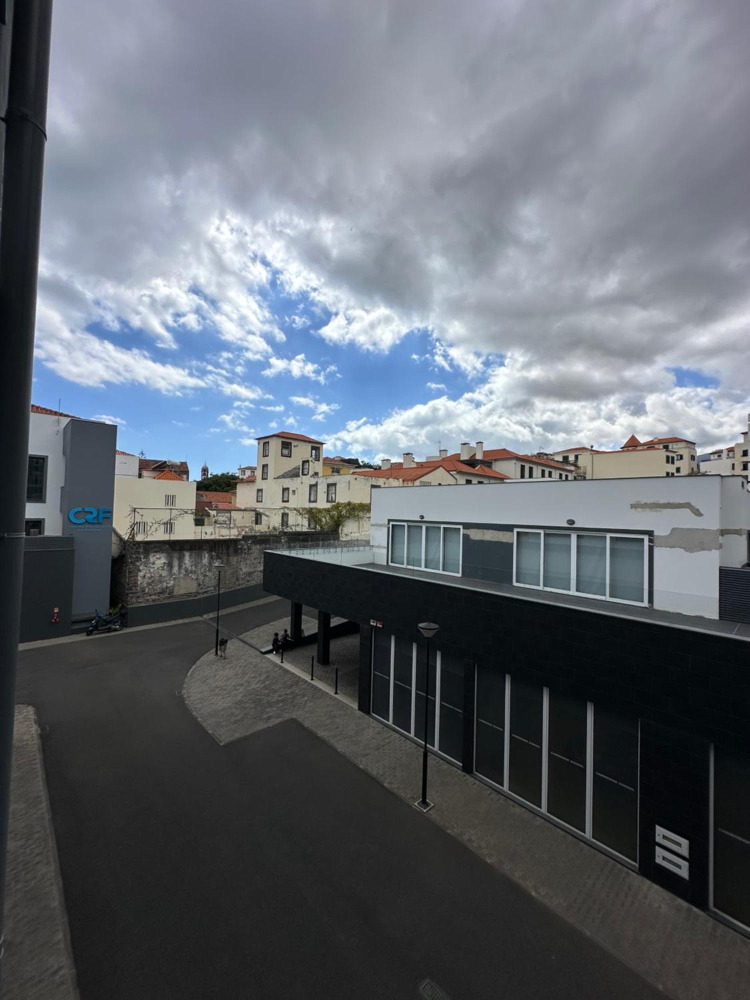 Living Funchal V Apartment Екстериор снимка